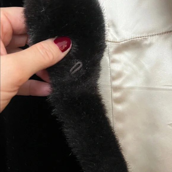 Vintage, Mid-length Mink - Picture 9 of 16